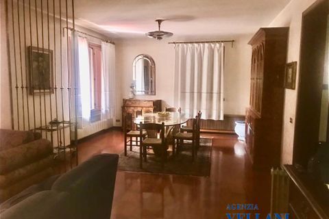 Villa i Carpi, Modena, Carpi - € 385.000 | Ref: GUN-865 - foto 1