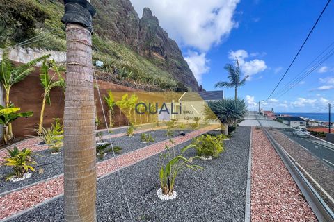 Villa i Calheta, Madeira, Calheta - € 1.195.000 | Ref: Q2202 - foto 12
