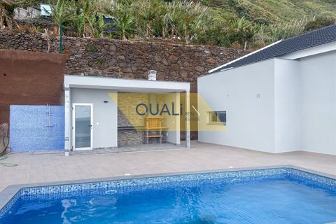 Villa i Calheta, Madeira, Calheta - € 1.195.000 | Ref: Q2202 - foto 13