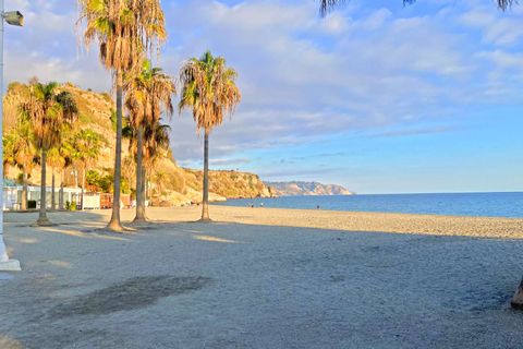 Villa a Nerja, Malaga, Nerja - € 800.000 | Ref: 4621 - foto 15