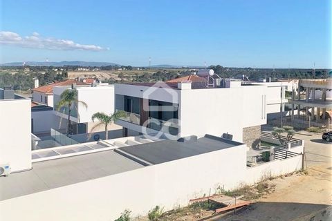 Stadthaus in Corroios, Setubal, Corroios - € 645.000 | Ref: 363/M/00810 - Foto 4