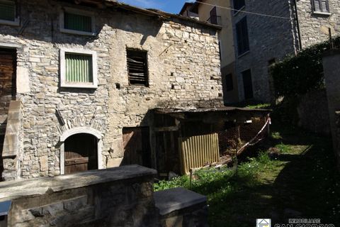 Landejendom i Perledo, Lecco, Perledo - € 40.000 | Ref: LTF-118 - foto 4