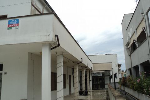 Erhvervsejendom i Comacchio, Ferrara, Comacchio - € 250.000 | Ref: VIA FONTANA 10 - foto 5