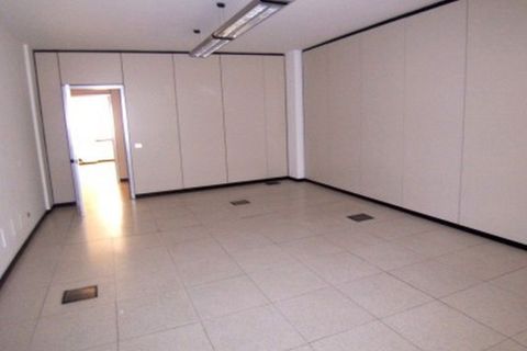 Erhvervsejendom i Segrate, Milan, Segrate - € 3.200.000 | Ref: UV381 - foto 9