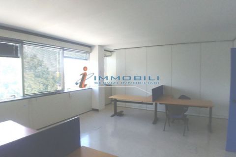 Erhvervsejendom i Vimodrone, Milan, Vimodrone - € 700.000 | Ref: UV591 - foto 15