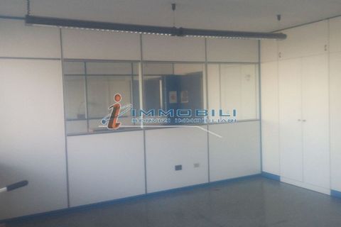 Erhvervsejendom i Vimodrone, Milan, Vimodrone - € 700.000 | Ref: UV591 - foto 22