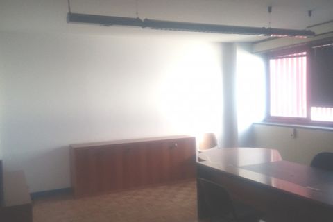 L'establiment comercial a Vimodrone, Milan, Vimodrone - € 1.400.000 | Ref: UV589 - foto 24
