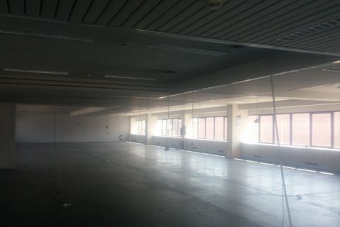 Erhvervsejendom i Vimodrone, Milan, Vimodrone - € 14.115 | Ref: UL1752 - foto 12