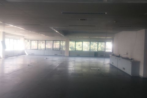 Erhvervsejendom i Vimodrone, Milan, Vimodrone - € 14.115 | Ref: UL1752 - foto 19