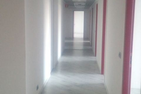 Erhvervsejendom i Segrate, Milan, Segrate - € 10.625 | Ref: UL2269 - foto 3