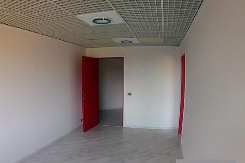 Erhvervsejendom i Segrate, Milan, Segrate - € 10.625 | Ref: UL2269 - foto 6