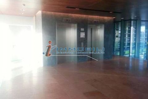 Erhvervsejendom i Segrate, Milan, Segrate - € 29.420 | Ref: ULJW1068 - foto 23