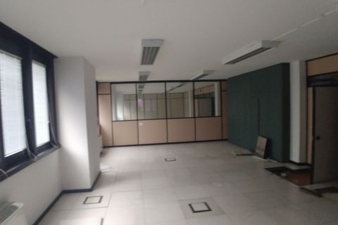 Erhvervsejendom i Segrate, Milan, Segrate - € 11.000 | Ref: UL2426 - foto 7