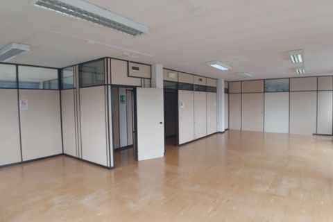 Erhvervsejendom i Segrate, Milan, Segrate - € 12.416 | Ref: UL2429 - foto 2