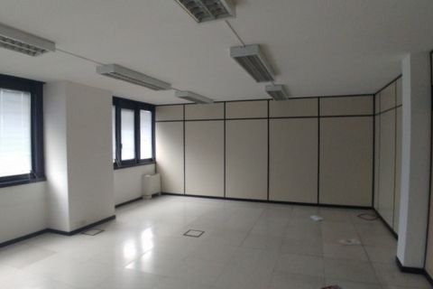 Erhvervsejendom i Segrate, Milan, Segrate - € 12.416 | Ref: UL2429 - foto 5