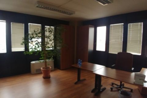 Erhvervsejendom i Segrate, Milan, Segrate - € 12.416 | Ref: UL2429 - foto 12