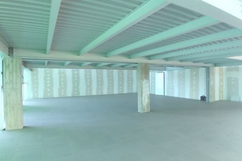 Erhvervsejendom i Vimercate, Monza and Brianza, Vimercate - € 393.200 | Ref: UV755 - foto 10