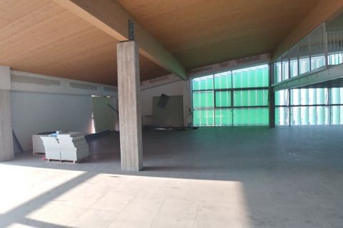 Erhvervsejendom i Vimercate, Monza and Brianza, Vimercate - € 393.200 | Ref: UV755 - foto 12