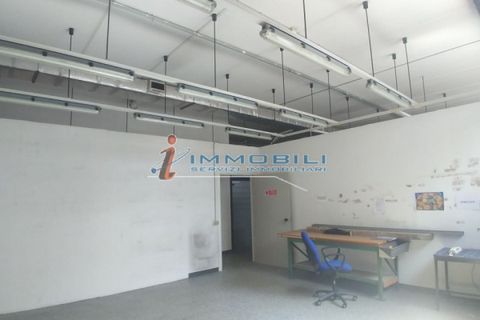 Erhvervsejendom i Vimodrone, Milan, Vimodrone - € 430.000 | Ref: MV165 - foto 4