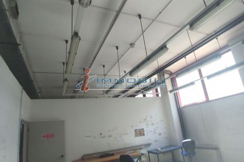 Erhvervsejendom i Vimodrone, Milan, Vimodrone - € 430.000 | Ref: MV165 - foto 10