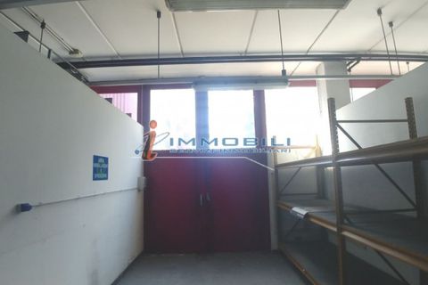 Erhvervsejendom i Vimodrone, Milan, Vimodrone - € 430.000 | Ref: MV165 - foto 16