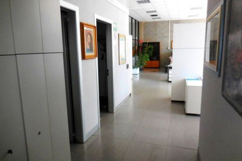 Erhvervsejendom i Milan, Milan, Milan - € 900.000 | Ref: UVER028 - foto 8
