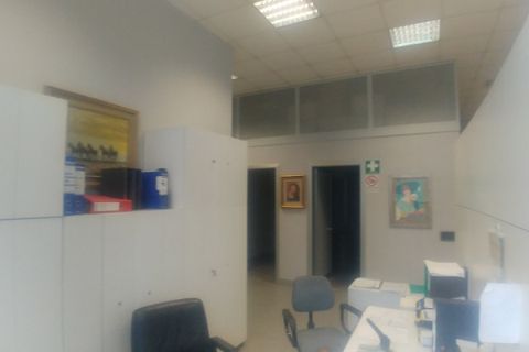Erhvervsejendom i Milan, Milan, Milan - € 900.000 | Ref: UVER028 - foto 19