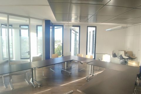 Erhvervsejendom i Segrate, Milan, Segrate - € 543.600 | Ref: UV790 - foto 5