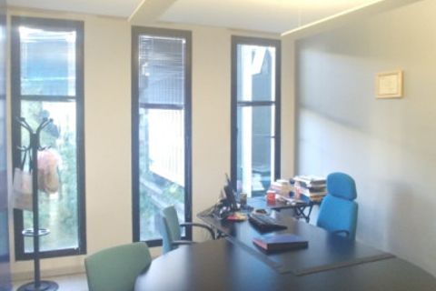 Erhvervsejendom i Segrate, Milan, Segrate - € 543.600 | Ref: UV790 - foto 17
