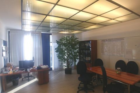 Erhvervsejendom i Segrate, Milan, Segrate - € 543.600 | Ref: UV790 - foto 19