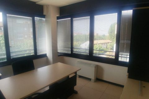Erhvervsejendom i Vimodrone, Milan, Vimodrone - € 10.800 | Ref: UL2672 - foto 6