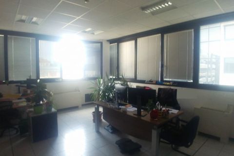 L'establiment comercial a Vimodrone, Milan, Vimodrone - € 11.250 | Ref: UL2675 - foto 15