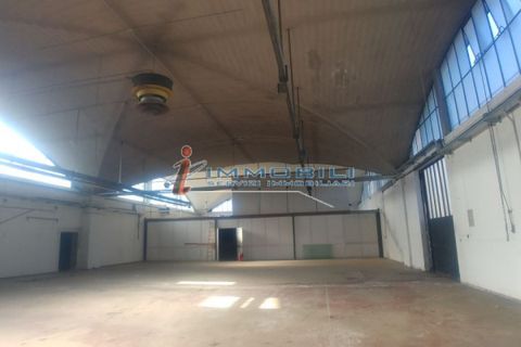 Erhvervsejendom i Desio, Monza and Brianza, Desio - € 1.510.000 | Ref: ZV847 - foto 10