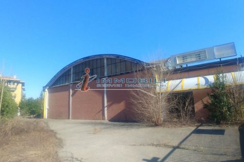 Erhvervsejendom i Desio, Monza and Brianza, Desio - € 1.510.000 | Ref: ZV847 - foto 19