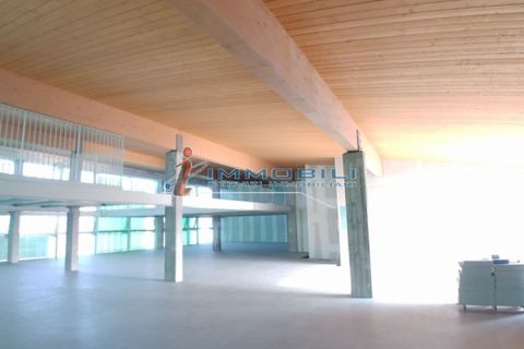 Erhvervsejendom i Vimercate, Monza and Brianza, Vimercate - € 393.200 | Ref: WV086 - foto 6