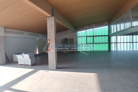 Erhvervsejendom i Vimercate, Monza and Brianza, Vimercate - € 393.200 | Ref: WV086 - foto 12