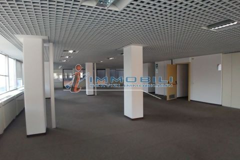 Erhvervsejendom i Segrate, Milan, Segrate - € 19.955 | Ref: ULUI022 - foto 6