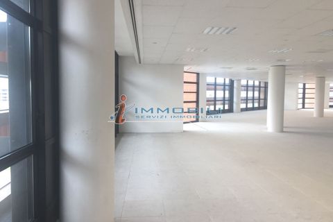 Erhvervsejendom i Vimodrone, Milan, Vimodrone - € 33.833 | Ref: ULMG2711 - foto 21