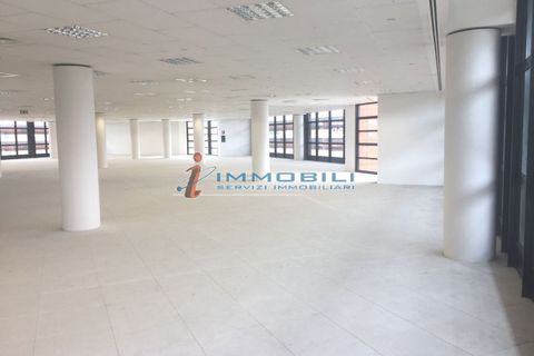 Erhvervsejendom i Vimodrone, Milan, Vimodrone - € 33.833 | Ref: ULMG2711 - foto 22