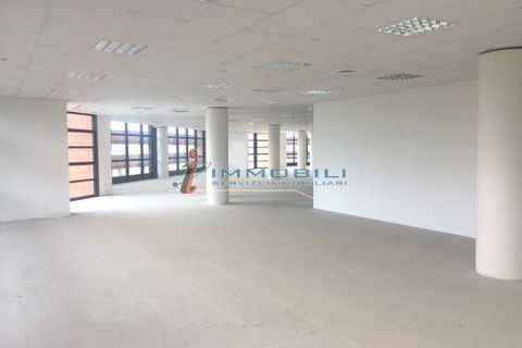 Erhvervsejendom i Vimodrone, Milan, Vimodrone - € 33.833 | Ref: ULMG2711 - foto 24