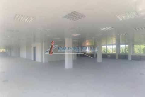 Erhvervsejendom i Basiglio, Milan, Basiglio - € 25.903 | Ref: ULUF017 - foto 6