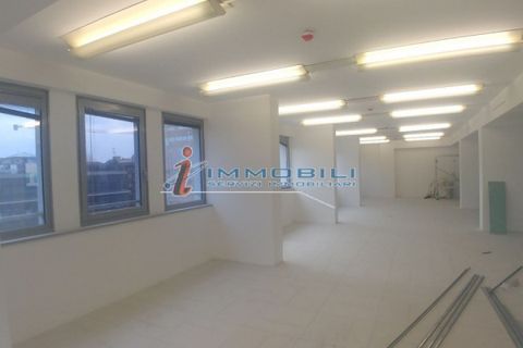 Erhvervsejendom i Milan, Milan, Milan - € 18.340 | Ref: ULTB061 - foto 10