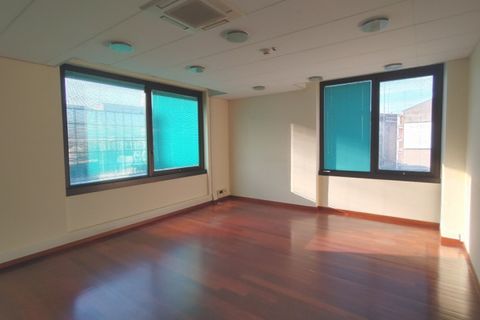 Erhvervsejendom i Milan, Milan, Milan - € 20.833 | Ref: ULKN207 - foto 6