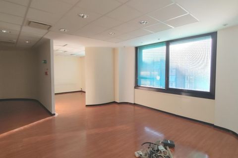 Erhvervsejendom i Milan, Milan, Milan - € 20.833 | Ref: ULKN207 - foto 8