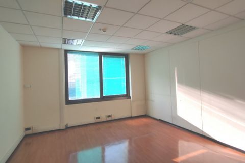 Erhvervsejendom i Milan, Milan, Milan - € 20.833 | Ref: ULKN207 - foto 12
