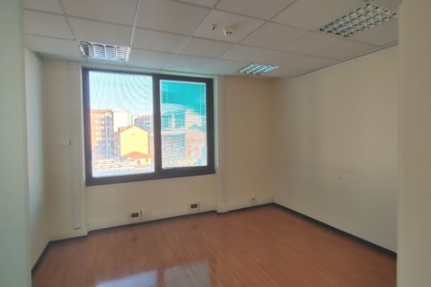 Erhvervsejendom i Milan, Milan, Milan - € 20.833 | Ref: ULKN207 - foto 14