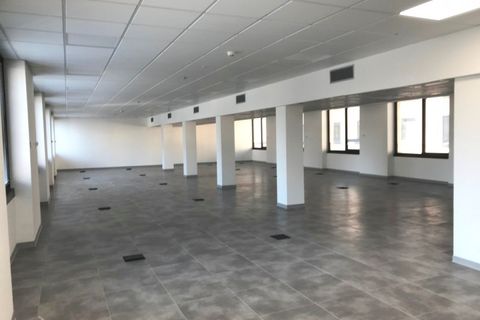 Erhvervsejendom i Milan, Milan, Milan - € 51.666 | Ref: ULKN208 - foto 6