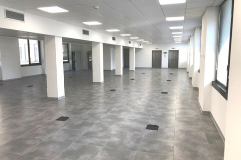 Erhvervsejendom i Milan, Milan, Milan - € 51.666 | Ref: ULKN208 - foto 7