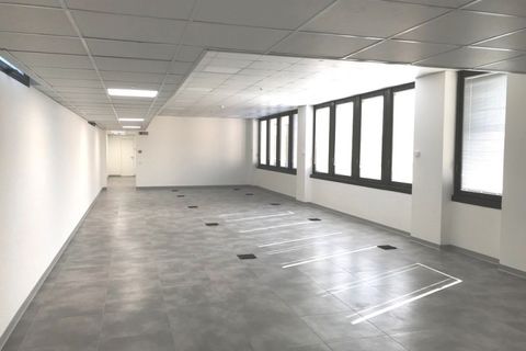 Erhvervsejendom i Milan, Milan, Milan - € 51.666 | Ref: ULKN208 - foto 16