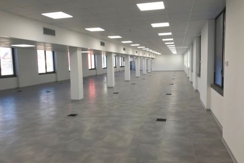 Erhvervsejendom i Milan, Milan, Milan - € 51.666 | Ref: ULKN208 - foto 18